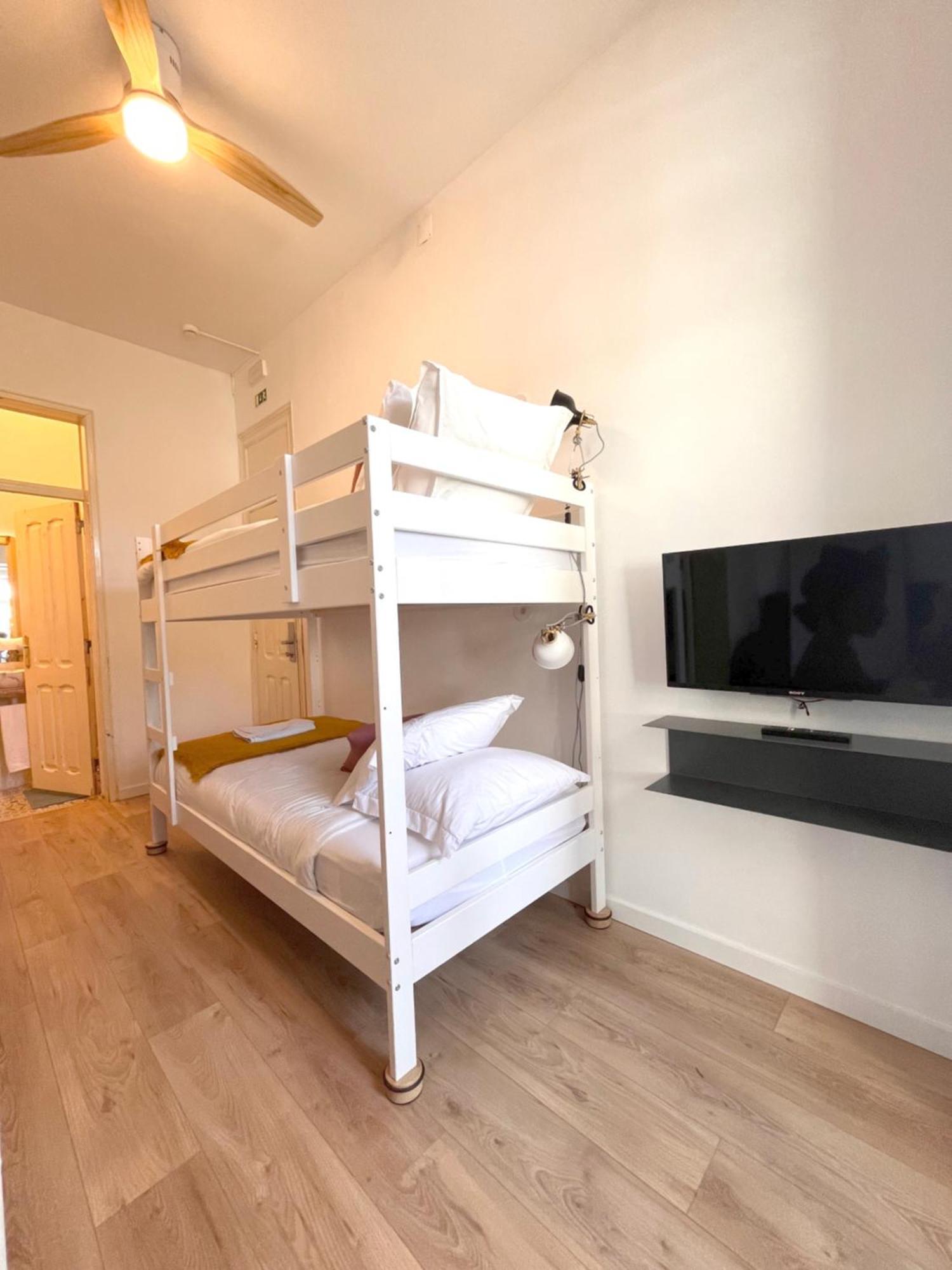 Lisbon Chillout Hostel Экстерьер фото